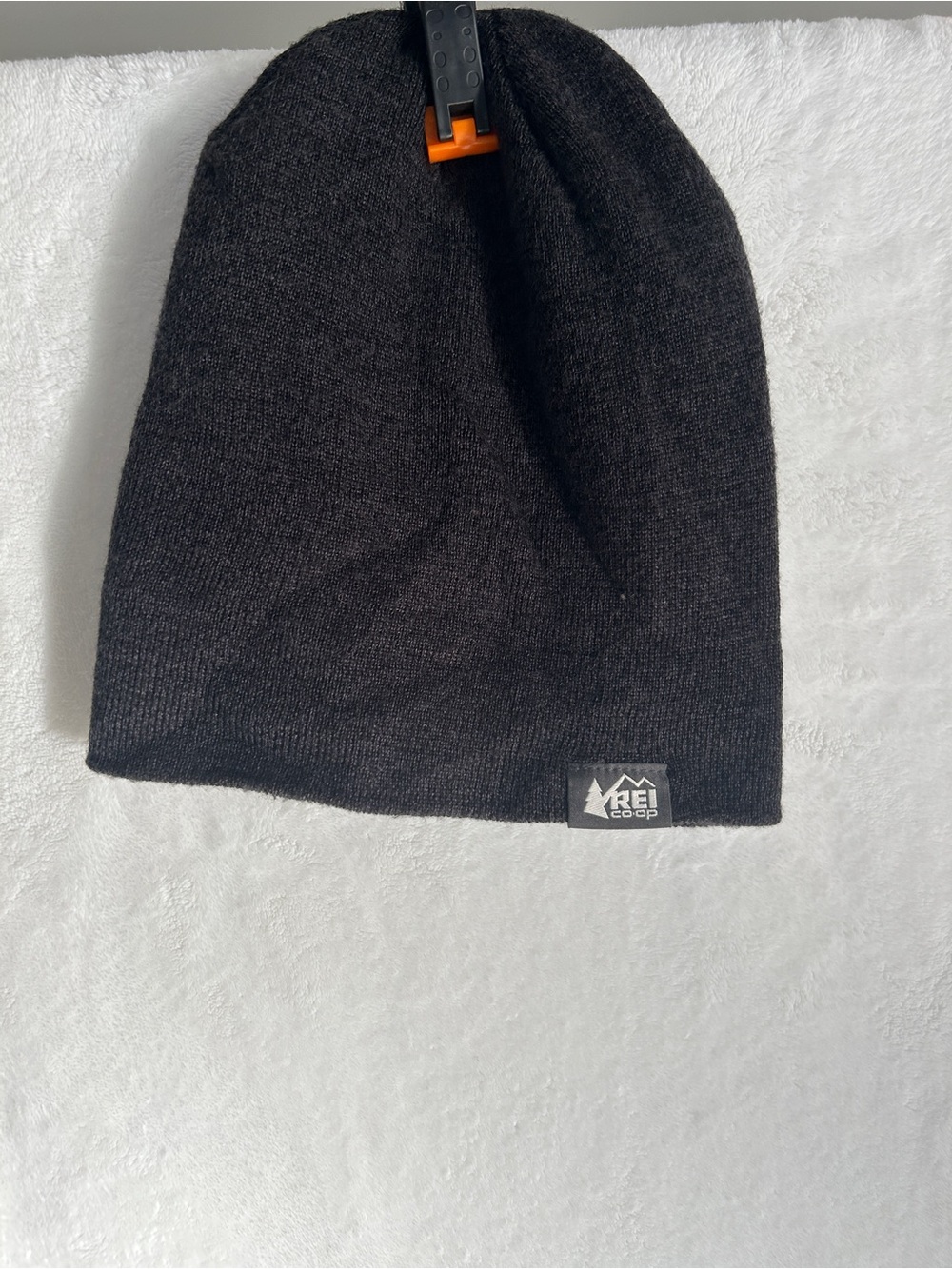 REI Unisex Black Knit Slouch Beanie